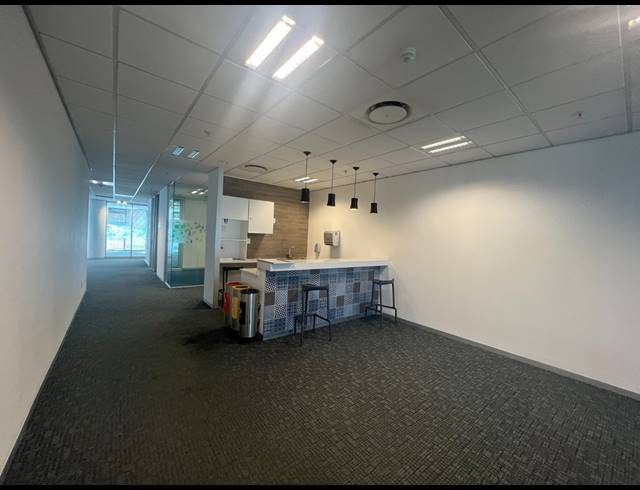 1,443M² OFFICE TO LET IN MELROSE ARCH